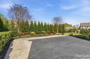 1017 Lydgate Dr, Waxhaw, NC 28173 - Photo 47