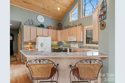 2163 Mountain Air Drive, Burnsville, NC 28714 - Photo 13