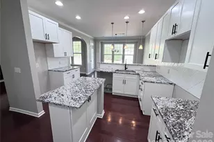 2564 Chasewater Dr, Fort Mill, SC 29707 - Photo 5