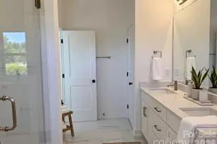 108 S Gregg St, Charlotte, NC 28208 - Photo 9