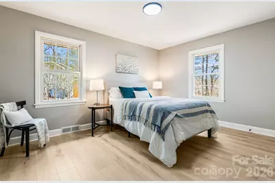 107 Balsam Road, Hendersonville, NC 28792 - Photo 19