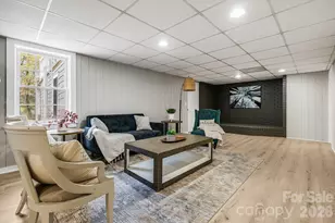 107 Balsam Rd, Hendersonville, NC 28792 - Photo 29