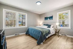 107 Balsam Rd, Hendersonville, NC 28792 - Photo 21