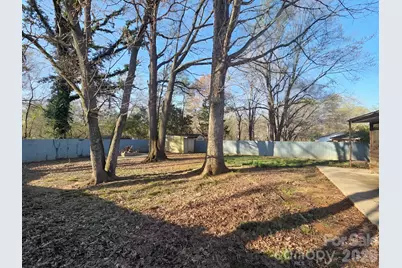 5313 Larewood Drive, Charlotte, NC 28215 - Photo 15