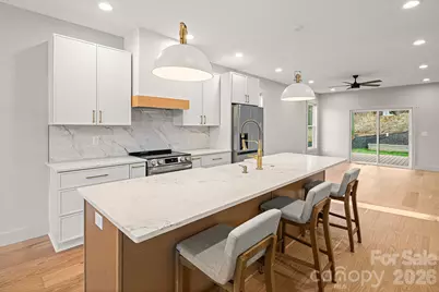 10 Overlook Place, Asheville, NC 28803 - Photo 9