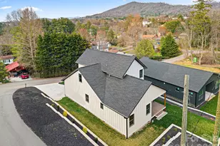 10 Overlook Pl, Asheville, NC 28803 - Photo 3