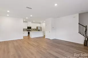 7256 Yardley St, Gastonia, NC 28056 - Photo 3