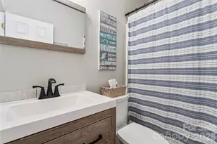 2678 Landing Pointe Dr, Clover, SC 29710 - Photo 15