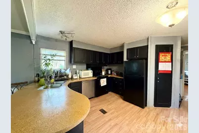 150 Heatherwood Court, Clover, SC 29710 - Photo 5