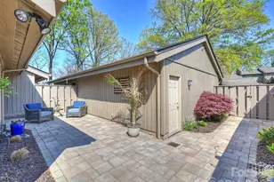 5315 Wingedfoot Rd, Charlotte, NC 28226 - Photo 5