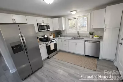 3502 1st Avenue Circle NW, Hickory, NC 28601 - Photo 3