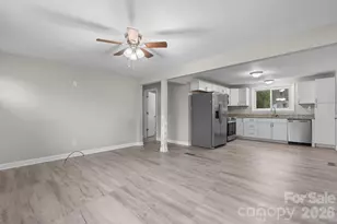 3502 1st Ave Cir NW, Hickory, NC 28601 - Photo 3