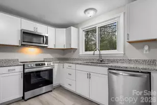 3502 1st Ave Cir NW, Hickory, NC 28601 - Photo 5