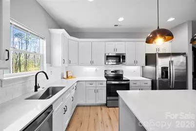 3422 Peligreni Street, Charlotte, NC 28208 - Photo 7