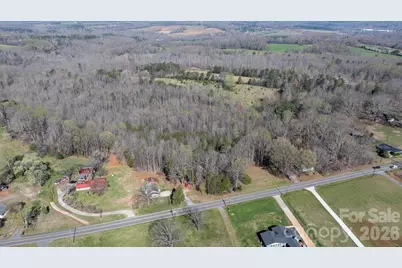 4876 E Nc 10 Highway, Catawba, NC 28609 - Photo 5