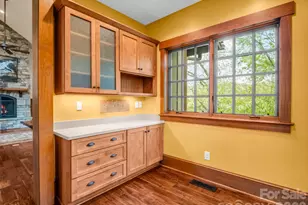 29 Crockett Ridge Rd, Black Mountain, NC 28711 - Photo 17