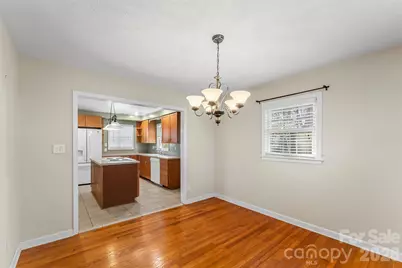 10 Woodmont Drive, Asheville, NC 28806 - Photo 5