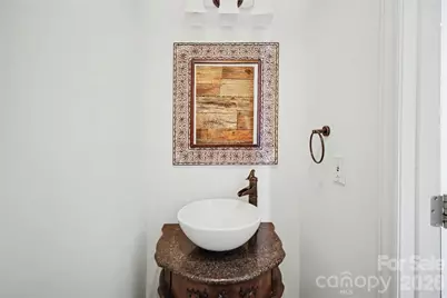 520 N Poplar Street #I, Charlotte, NC 28202 - Photo 25