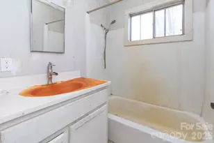 135 Sardis Dr, Asheville, NC 28806 - Photo 11