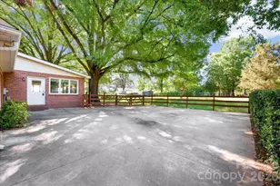 415 Princeton Dr, Salisbury, NC 28144 - Photo 37