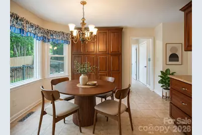1002 Windsor Drive, Asheville, NC 28803 - Photo 17