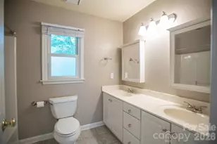 1002 Windsor Dr, Asheville, NC 28803 - Photo 41