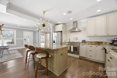 3220 Commonwealth Avenue, Charlotte, NC 28205 - Photo 9