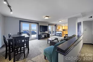 718 W Trade St, Charlotte, NC 28202 - Photo 25