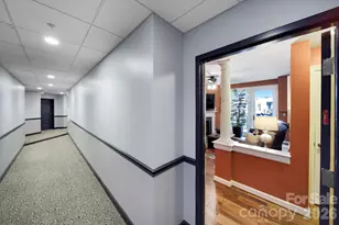 718 W Trade St, Charlotte, NC 28202 - Photo 5