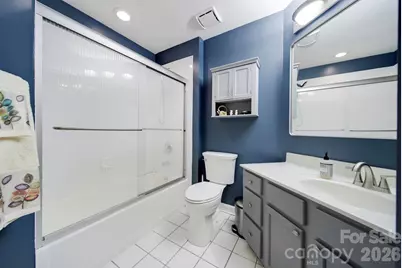 718 W Trade Street #803, Charlotte, NC 28202 - Photo 21