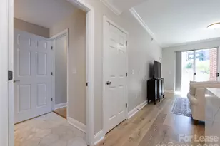 300 W 5th St, Charlotte, NC 28202 - Photo 5