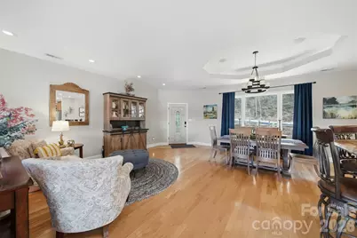 152 Bridge Pointe Lane, Hickory, NC 28601 - Photo 33