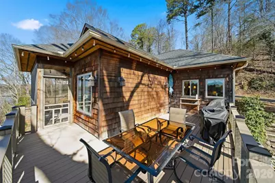 152 Bridge Pointe Lane, Hickory, NC 28601 - Photo 21