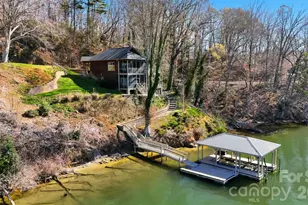 152 Bridge Pointe Ln, Hickory, NC 28601 - Photo 3