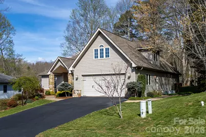 113 Fairway Knoll Drive, Hendersonville, NC 28739 - Photo 29