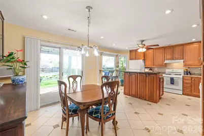 13517 Thicket Court, Charlotte, NC 28273 - Photo 15