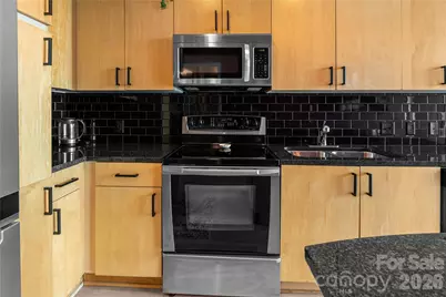 210 N Church Street #2811, Charlotte, NC 28202 - Photo 9
