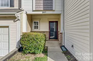 14419 Glendon Hall Ln, Charlotte, NC 28262 - Photo 3