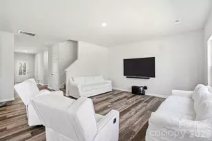 3248 Killian Rd, Lincolnton, NC 28092 - Photo 9