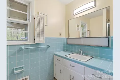 3718 Country Club Drive, Charlotte, NC 28205 - Photo 19