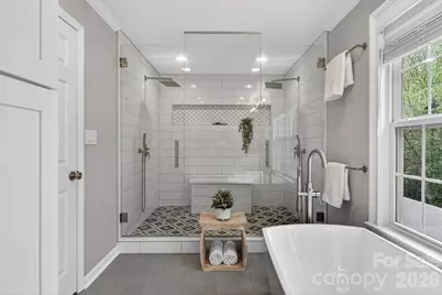 8900 Valewood Court, Charlotte, NC 28210 - Photo 25