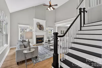 8900 Valewood Court, Charlotte, NC 28210 - Photo 3