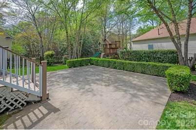 8900 Valewood Court, Charlotte, NC 28210 - Photo 33