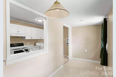 1136 E Woodlawn Road, Charlotte, NC 28209 - Photo 15