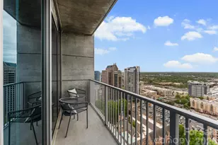 210 N Church St, Charlotte, NC 28202 - Photo 19