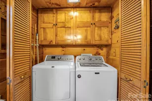 256 Bear Branch Rd, Hendersonville, NC 28792 - Photo 37