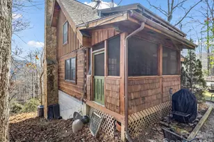 256 Bear Branch Rd, Hendersonville, NC 28792 - Photo 7