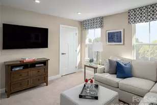 2051 Fernway Dr, Charlotte, NC 28216 - Photo 17