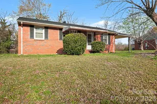 2712 Rosemary Dr, Winston Salem, NC 27105 - Photo 15