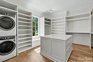 3701 Pelham Ln, Charlotte, NC 28211 - Photo 21